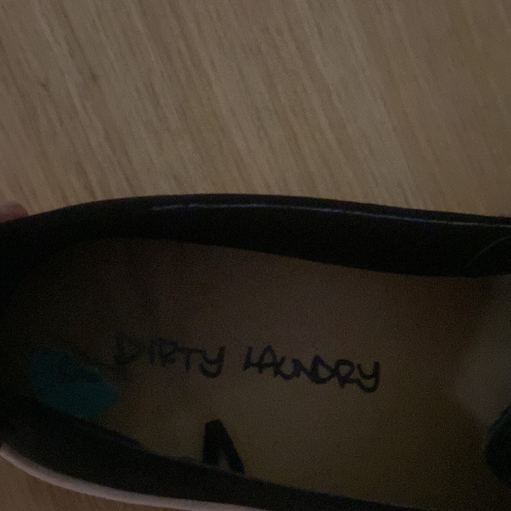 Dirty Laundry Floral Sneakers - Picture 4 of 4